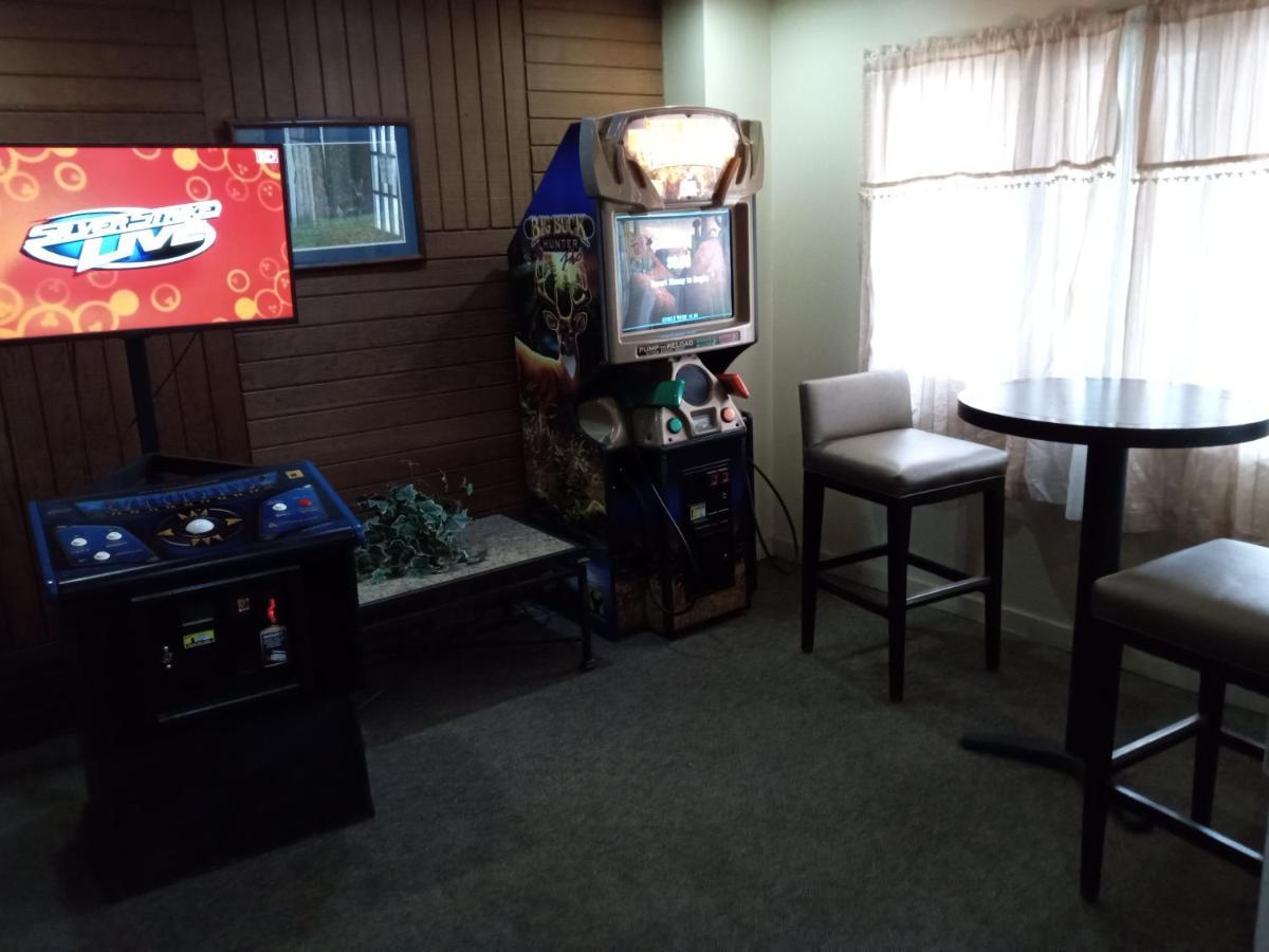 America Best Value Inn Webster City Bagian luar foto