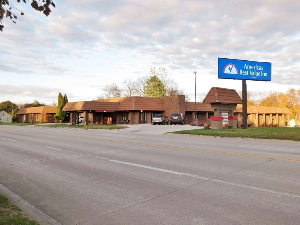 America Best Value Inn Webster City Bagian luar foto