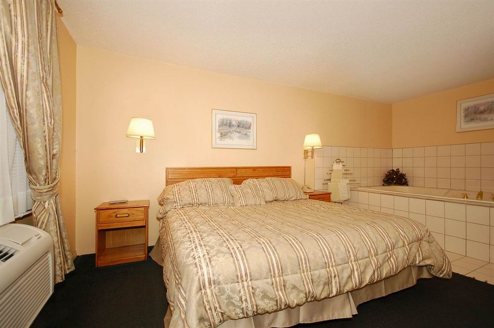 America Best Value Inn Webster City Bagian luar foto